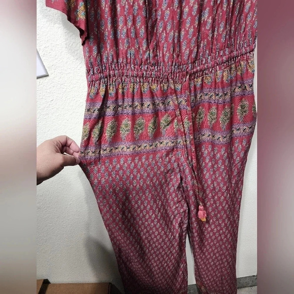 RAGA Avah Paisley Wine Front Pockets Off the Shoulder Jumpsuit Size M NWT - Picture 4 of 10